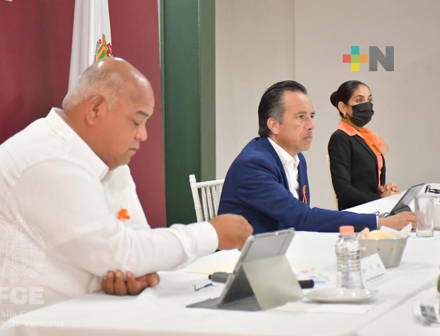 Sesiona Mesa de Construcción de la Paz, en Emiliano Zapata