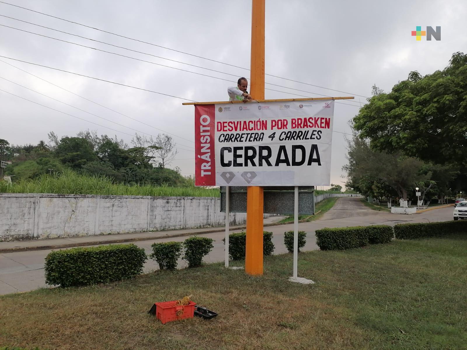 Cierran a la circulación carretera 4 carriles en Nanchital