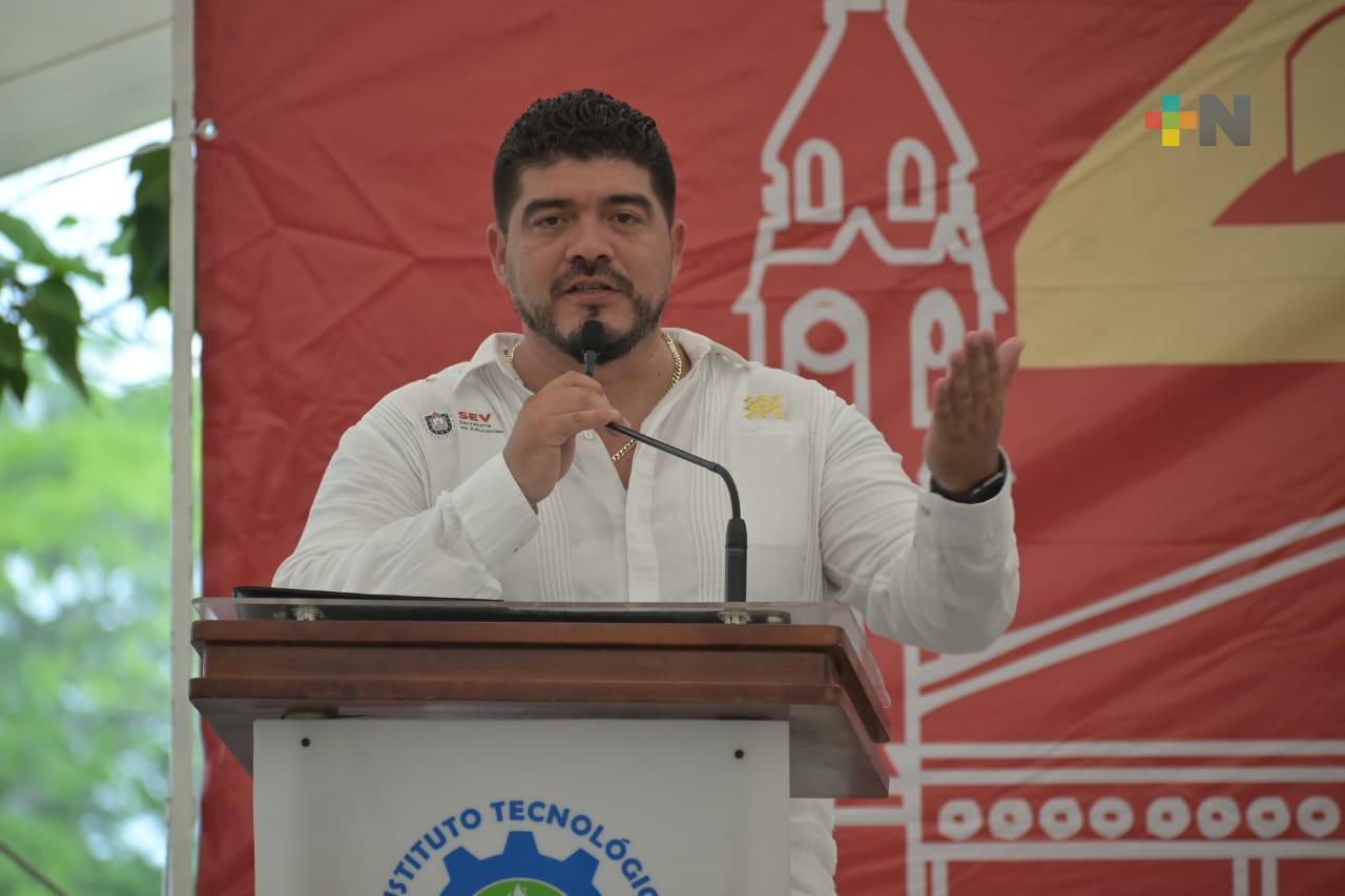 Tecnológico de Pánuco tendrá una inversión de 12 mdp: Zenyazen Escobar