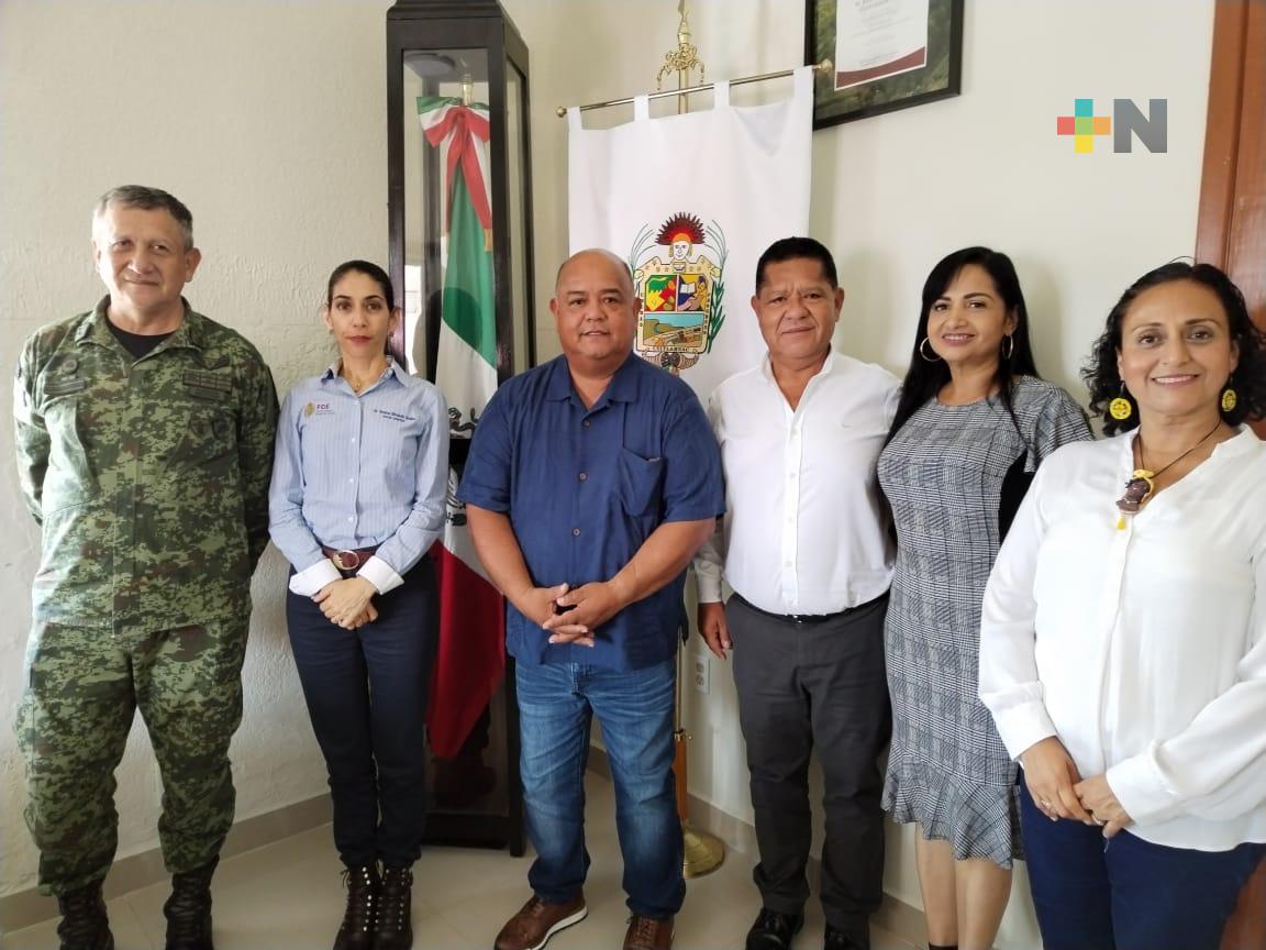 Secretario Eric Cisneros dio seguimiento a temas en municipio de Cuitláhuac