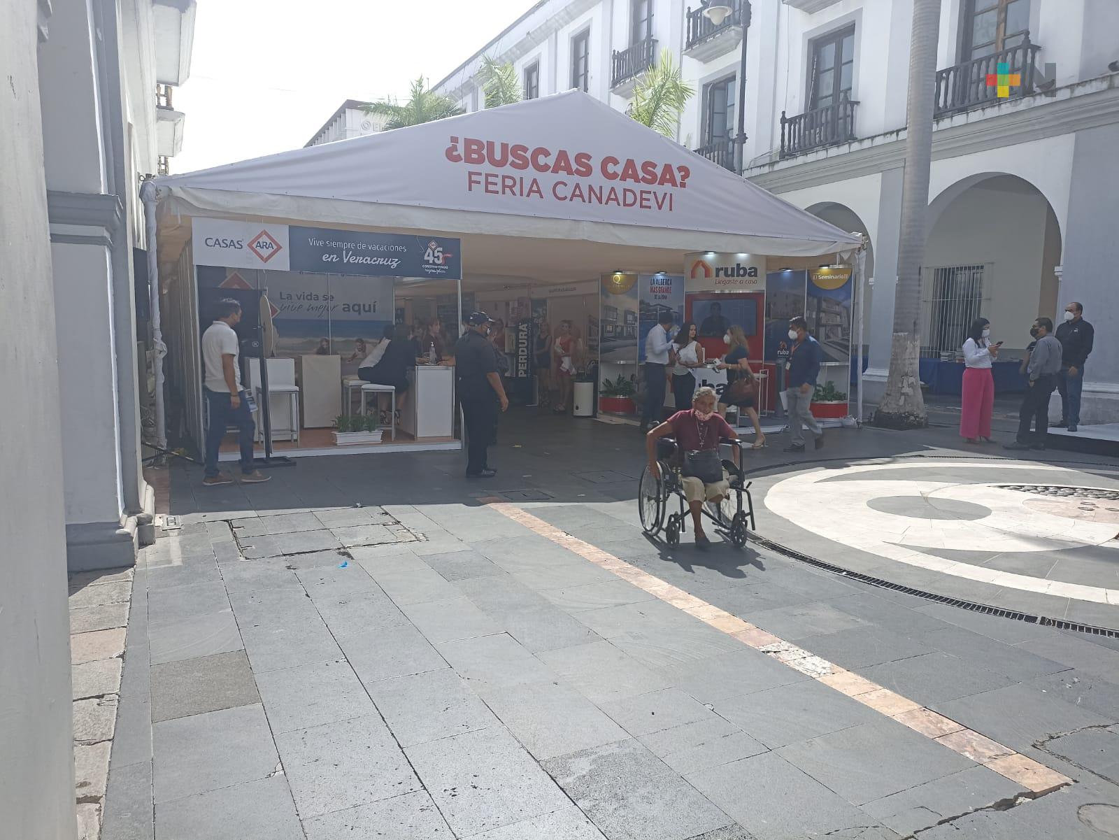 Comenzó la Feria de Vivienda en zócalo de Veracruz
