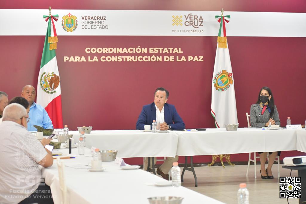 Sesiona la Mesa de Construcción para la Paz, en Emiliano Zapata