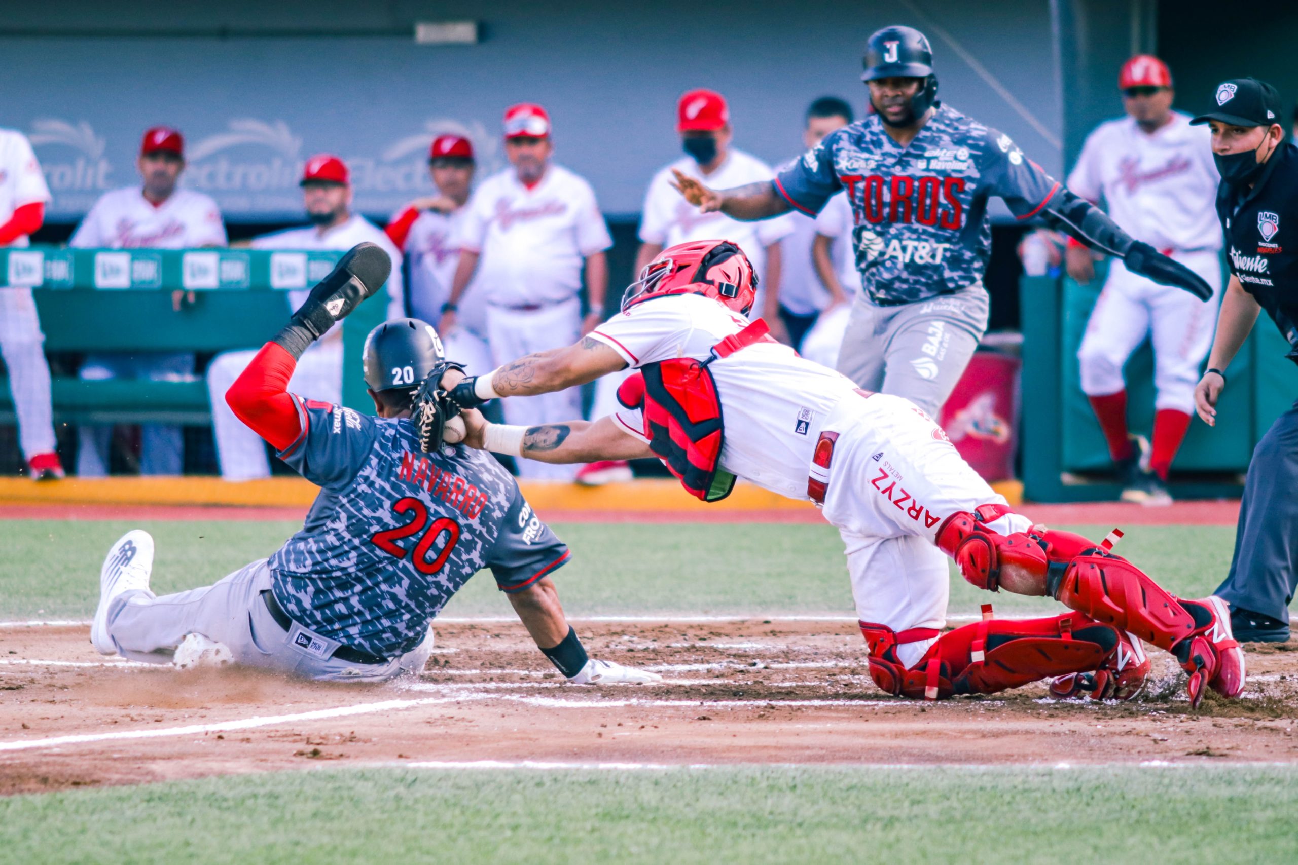 Tijuana apalea por 11-0 al Águila y asegura la serie