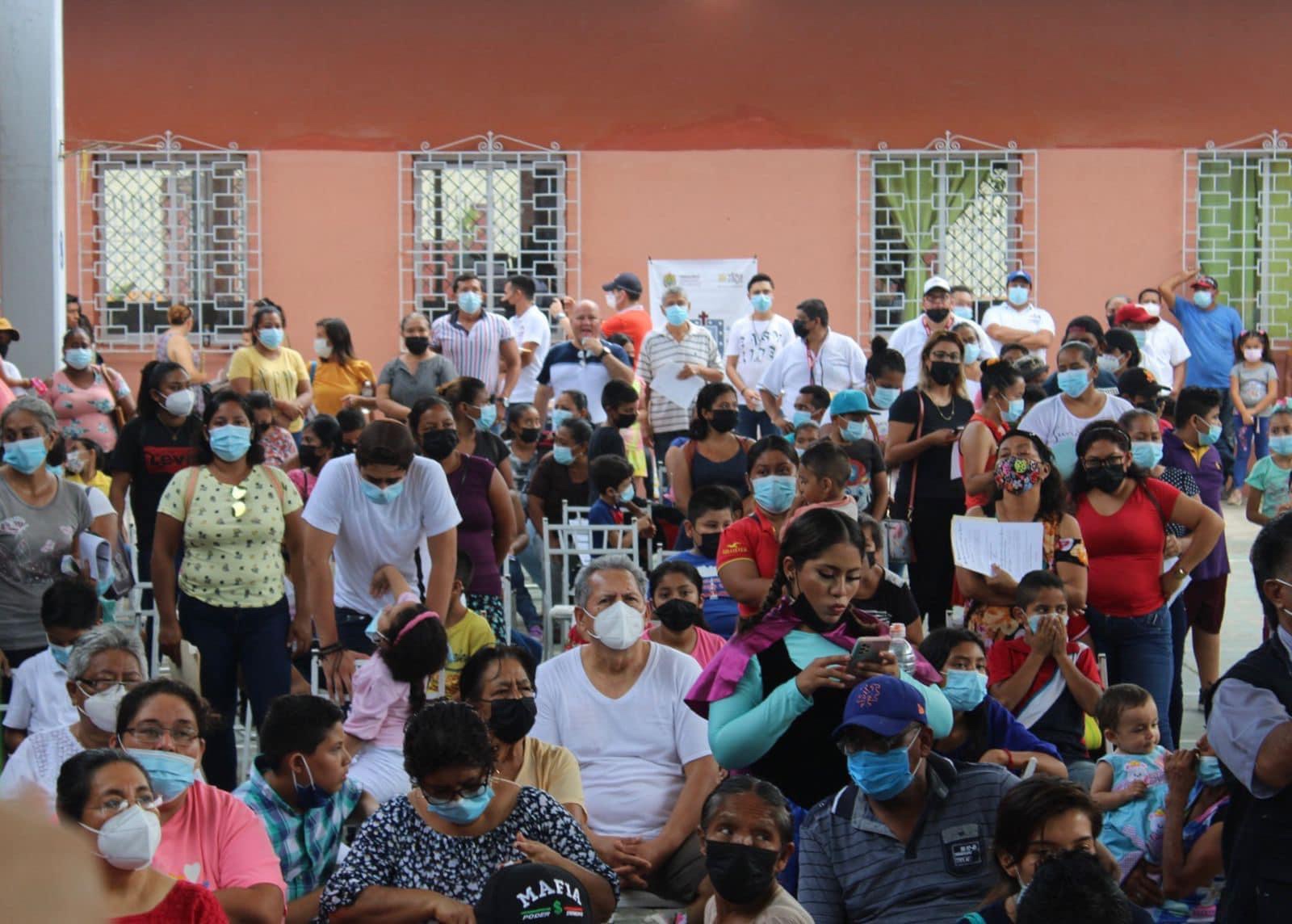 Brigada Itinerante del Registro Civil atiende más de 700 ciudadanos en Chacaltianguis