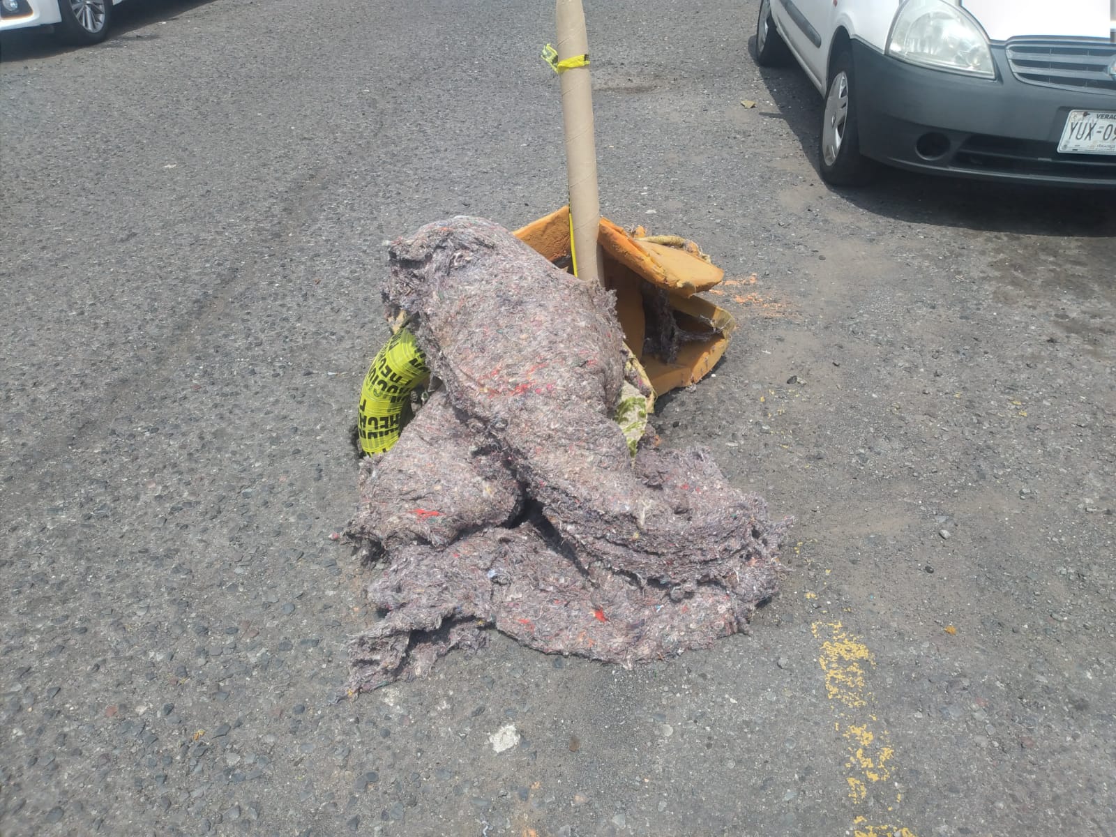 Reportan hundimiento en calle Abasolo de Veracruz