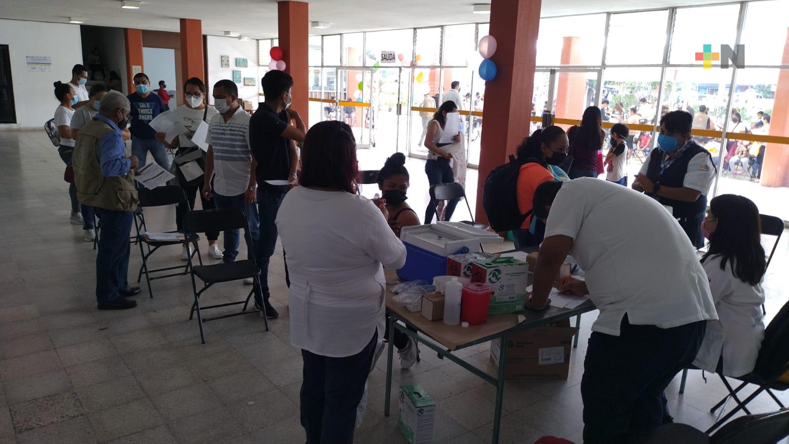 En 29 municipios veracruzanos se realiza jornada de vacunación a población de 5 a 11 años