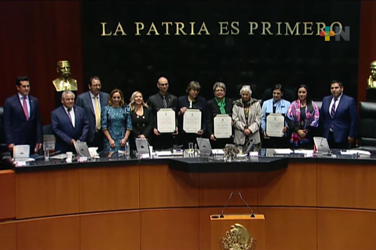 Comisión Permanente ratifica nombramientos de cinco embajadoras y embajadores