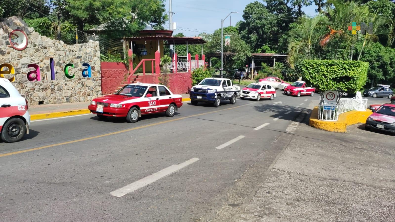 Taxistas de Omealca y Cuichapa trabajarán  con autoridades estatales y federales de seguridad