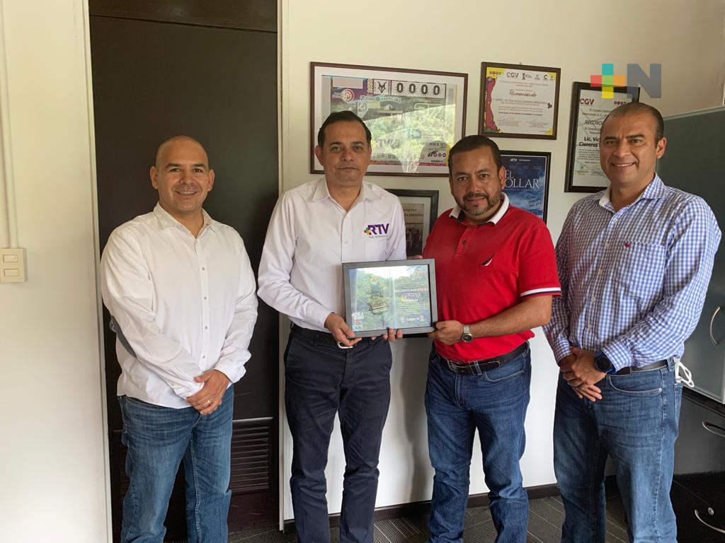 Carrera Coatepec Pueblo Mágico reconoce a RTV por su aporte y fortalecimiento brindado