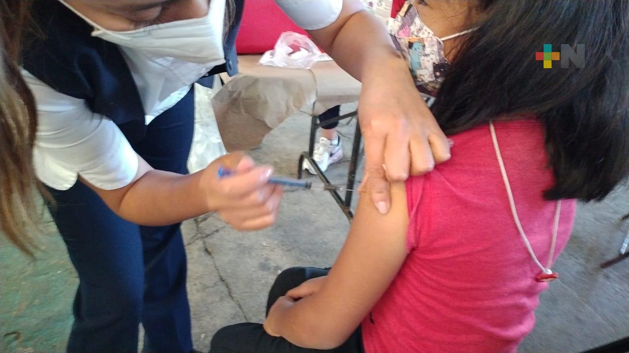 Más de dos mil dosis de Pfizer aplicarán a menores en Las Vigas