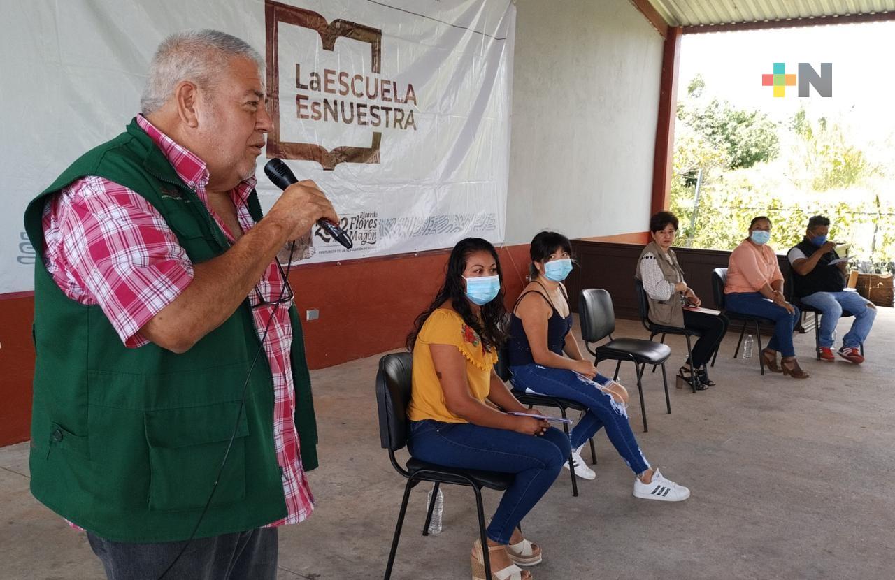 Entregan recursos del programa «La Escuela es Nuestra» en municipio de Emiliano Zapata