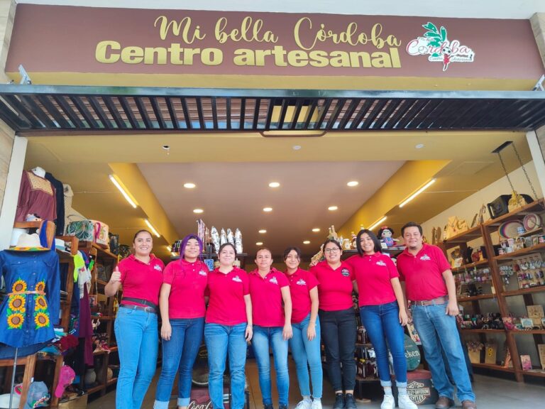 Continúa Atarazanas la serie de charlas virtuales “Artesanas, legado de Veracruz”