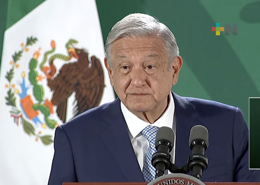 Caso de Ayotzinapa no está cerrado, afirma el presidente López Obrador