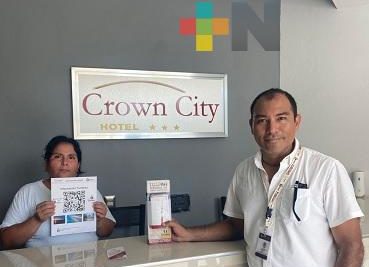 Autoridades tuxpeñas instalan códigos QR en diversos puntos de la ciudad