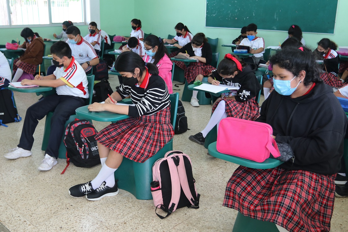 Más de 34 millones de estudiantes de los tres niveles educativos están en las aulas: SEP