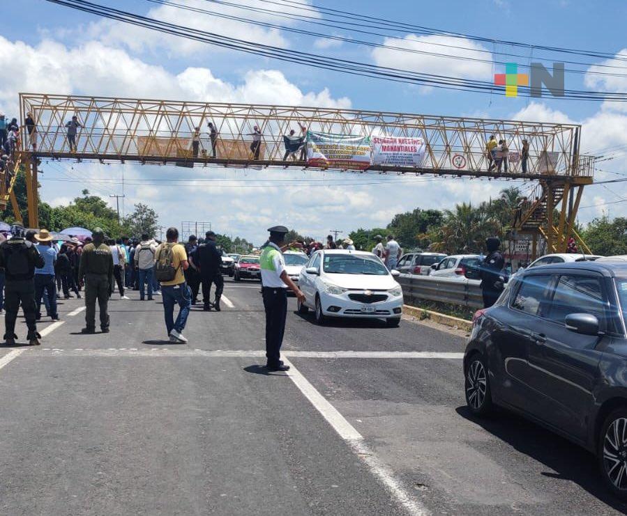 Liberada circulación en ambos carriles de autopista Xalapa-Veracruz: Tránsito SSP