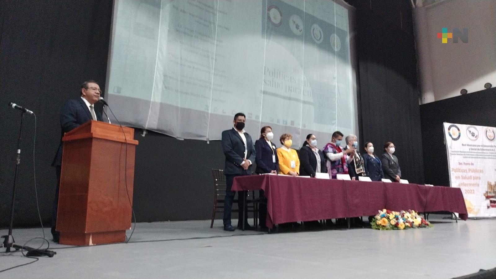 Realizan Foro de Políticas Públicas para la Enfermería en Xalapa