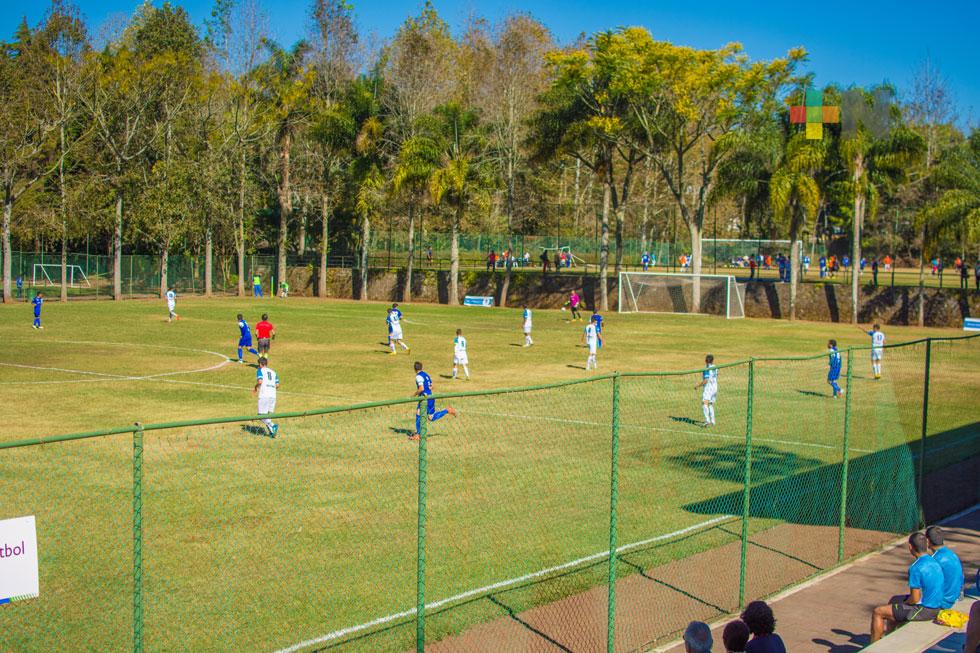 Centro de Estudios Las Américas convoca a torneo de futbol