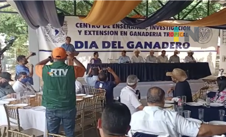 Conmemoran edición #28 del Día del Ganadero, en Tlapacoyan