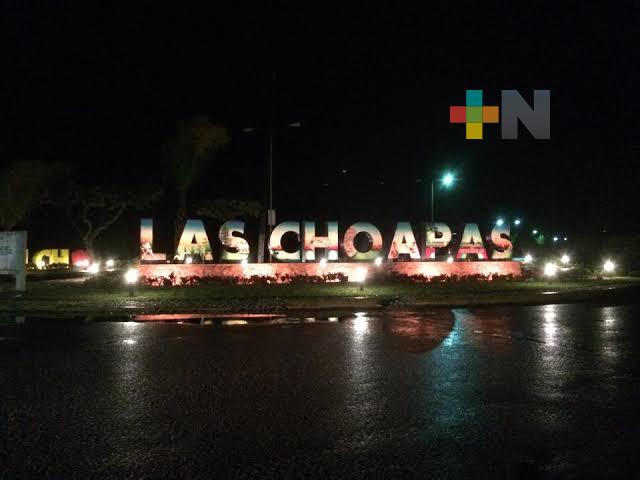 Comunidad de Las Choapas incomunicada por derrumbe de puente