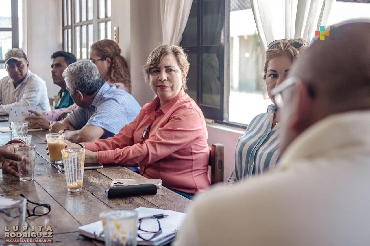 Alcaldesa de Tamiahua sostuvo reunión de trabajo con legislador local