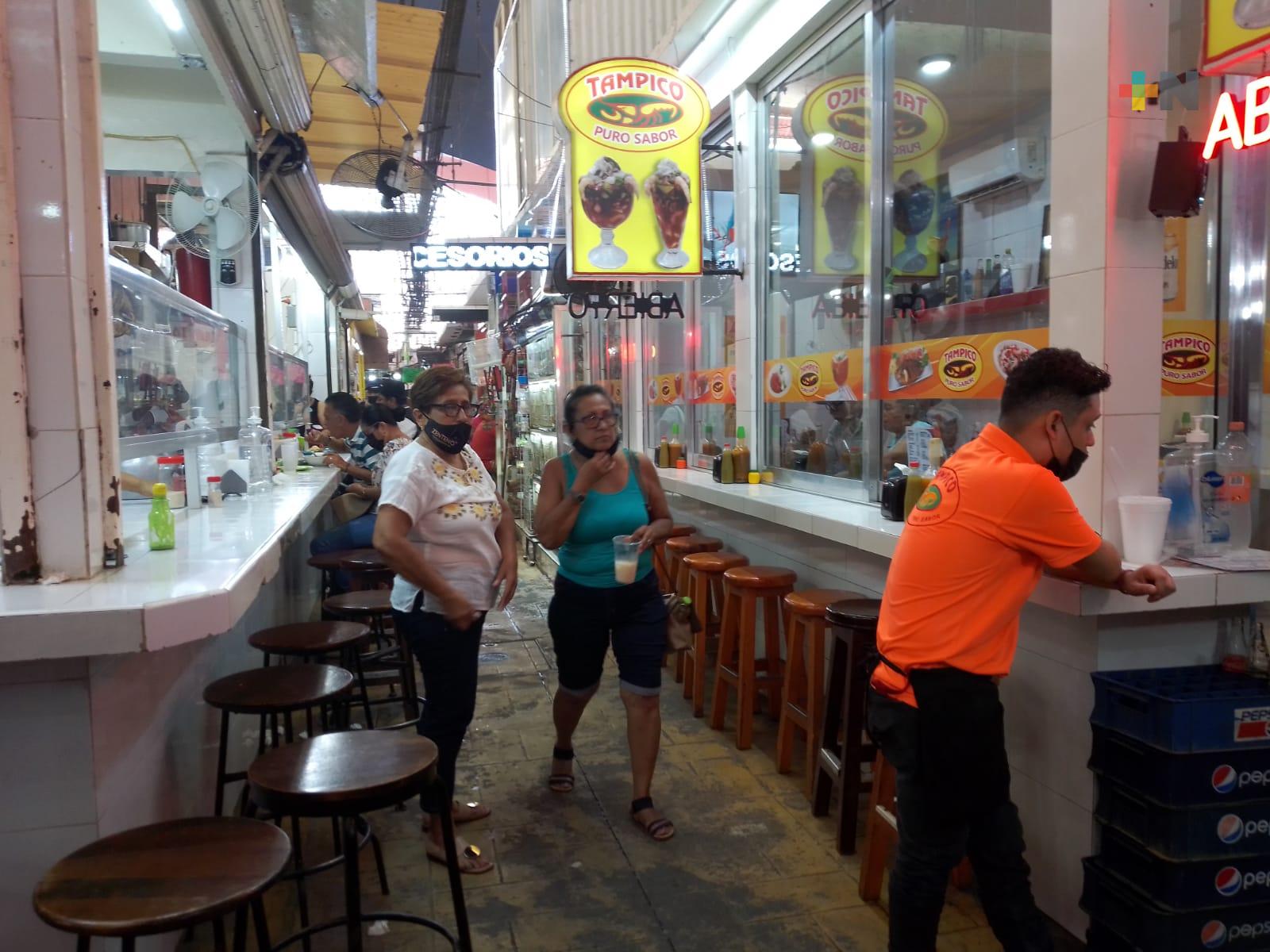 En mercado Hidalgo reportan alza en la venta de comida