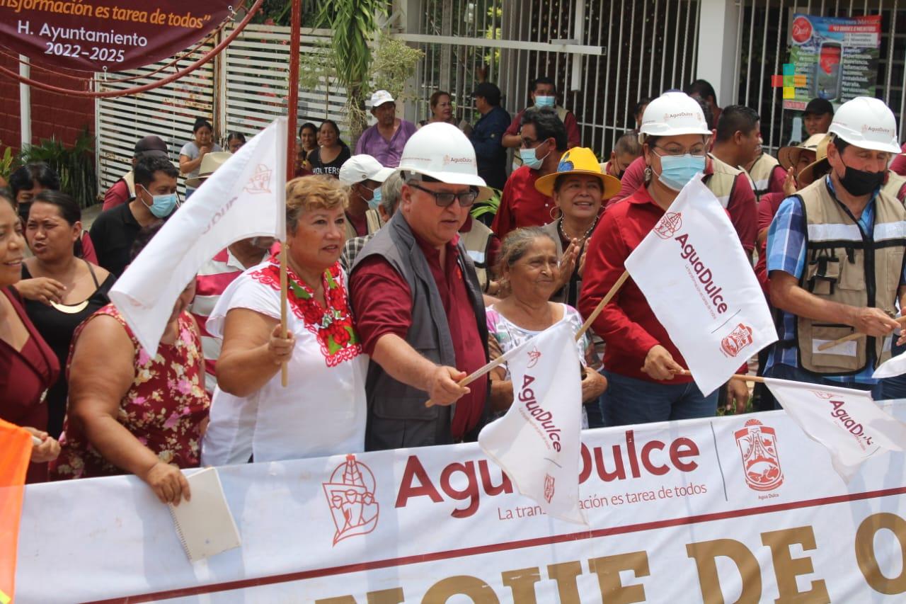 Comenzaron 20 obras públicas durante agosto en Agua Dulce