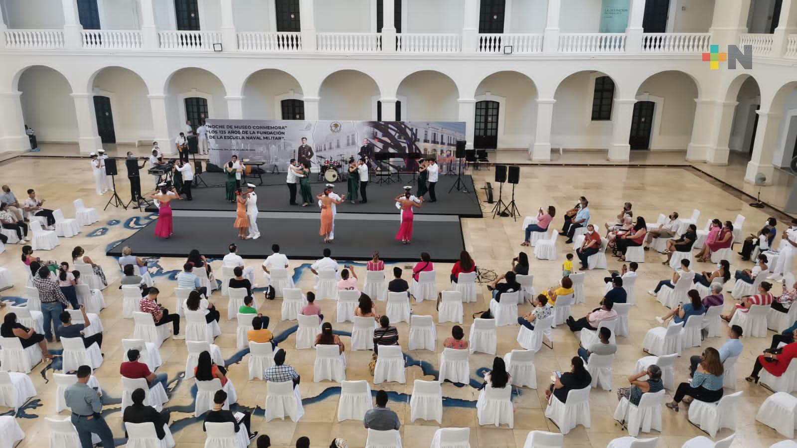Con «Noche de Museo» conmemoran 125 años de la Escuela Naval Militar