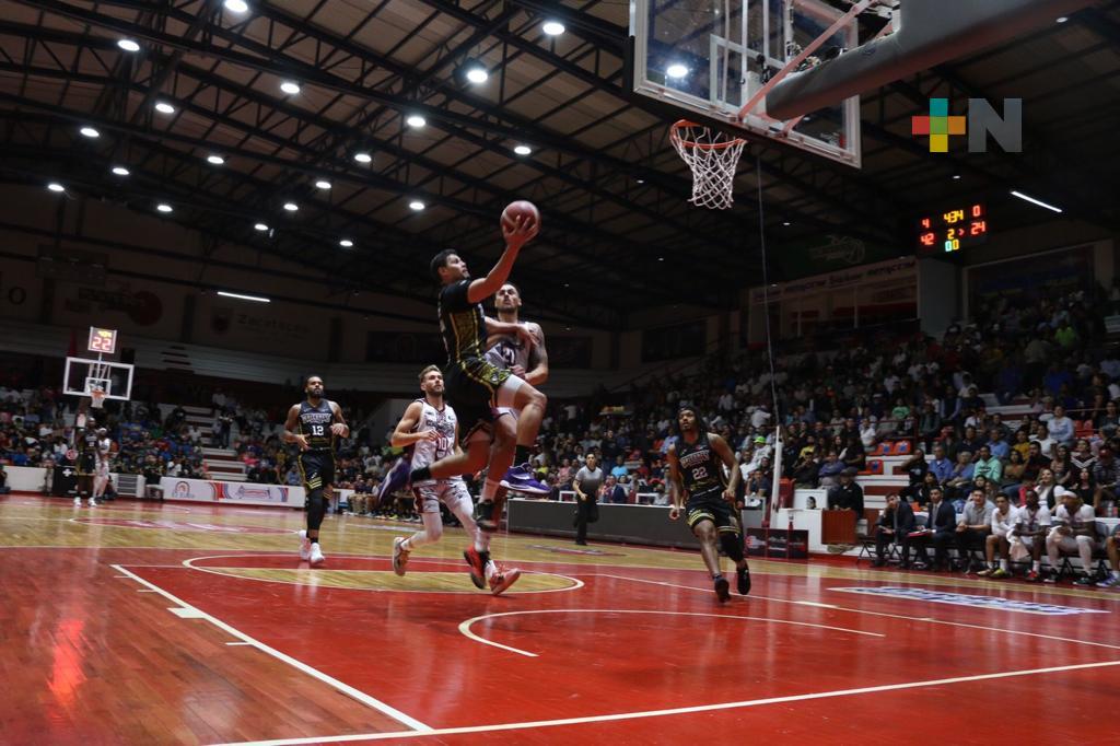 Halcones de Xalapa pierde por score de 84-103 en Fresnillo