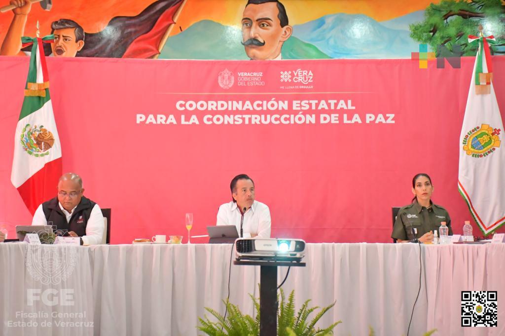 Sesiona Mesa de COESCONPAZ en Camerino Z. Mendoza