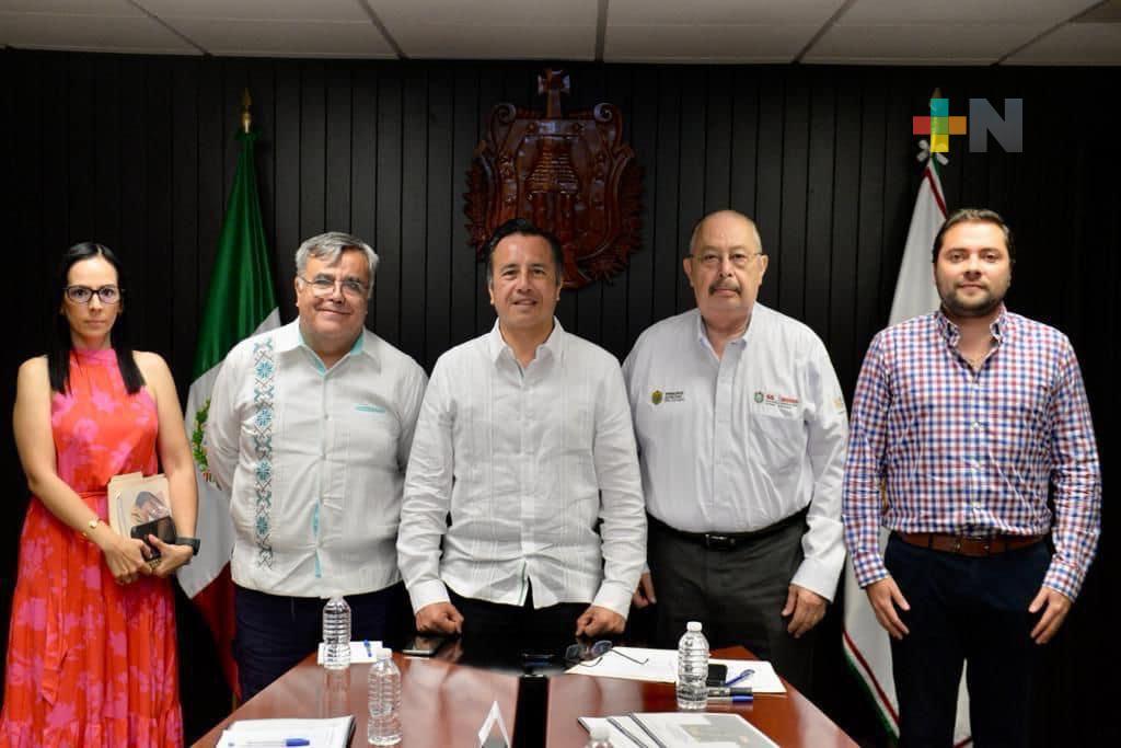 SS|SESVER Suman trabajo Beneficencia Pública y Gobierno del Estado