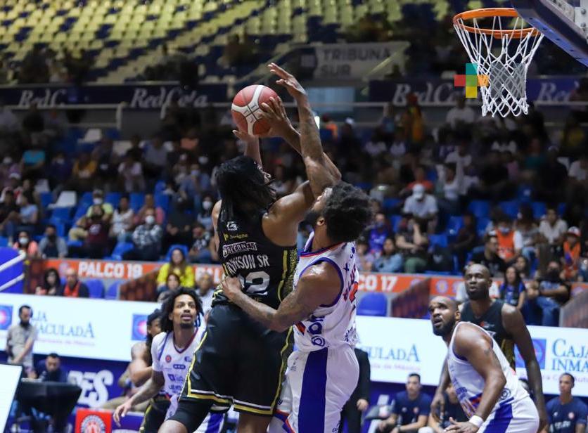 Querétaro vence por score de 94-80 a los Halcones de Xalapa