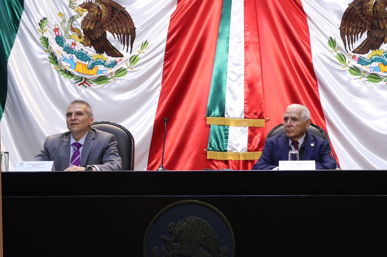 Comisión de Energía avala formato para dictaminar iniciativa del Ejecutivo que expide Ley de Husos Horarios