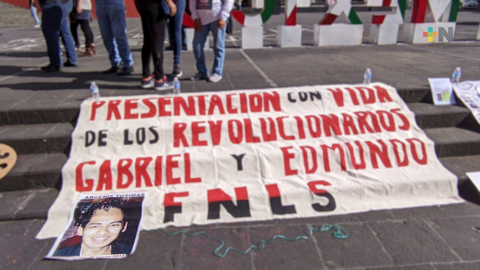 Se manifiestan en Plaza Lerdo en Día Internacional de las Víctimas de Desaparición Forzada
