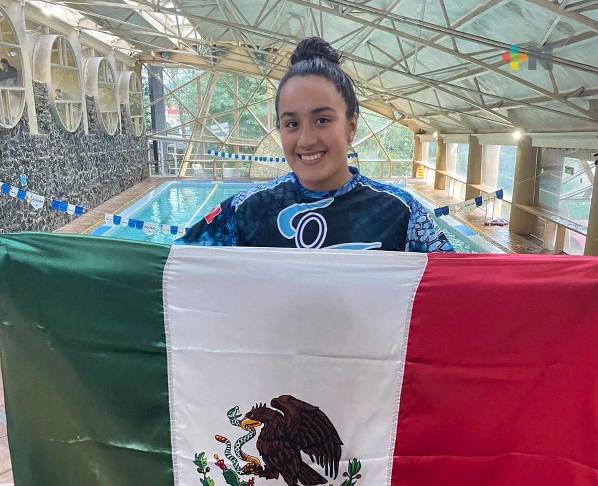 Viaja xalapeña Diana Paola Gómez a Mundial Junior de Natación