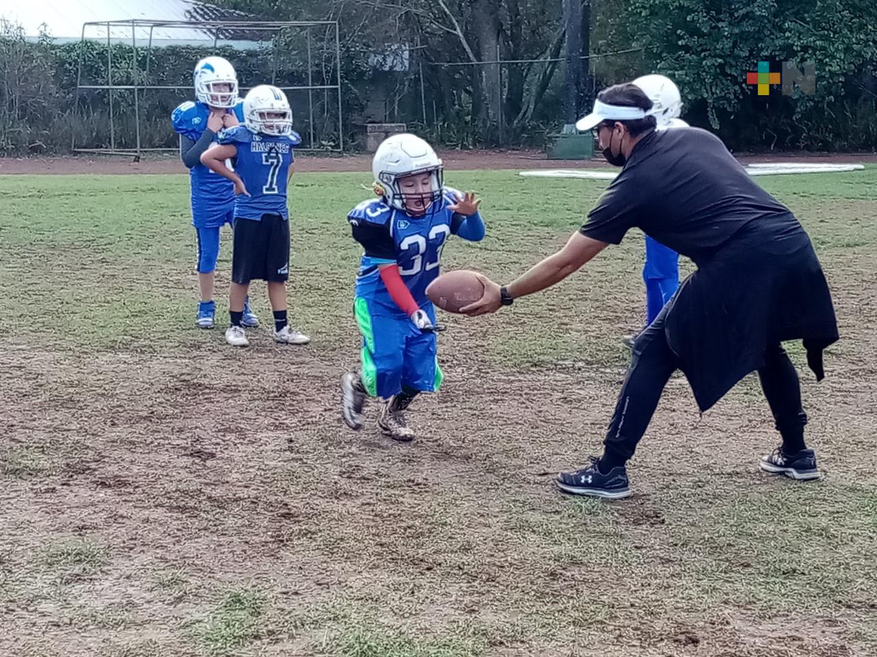 Halcones UV buscan avanzar a postemporada en la ONEFA