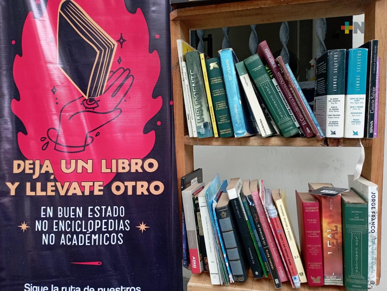 Librero Ambulante busca incentivar la lectura en Coatza