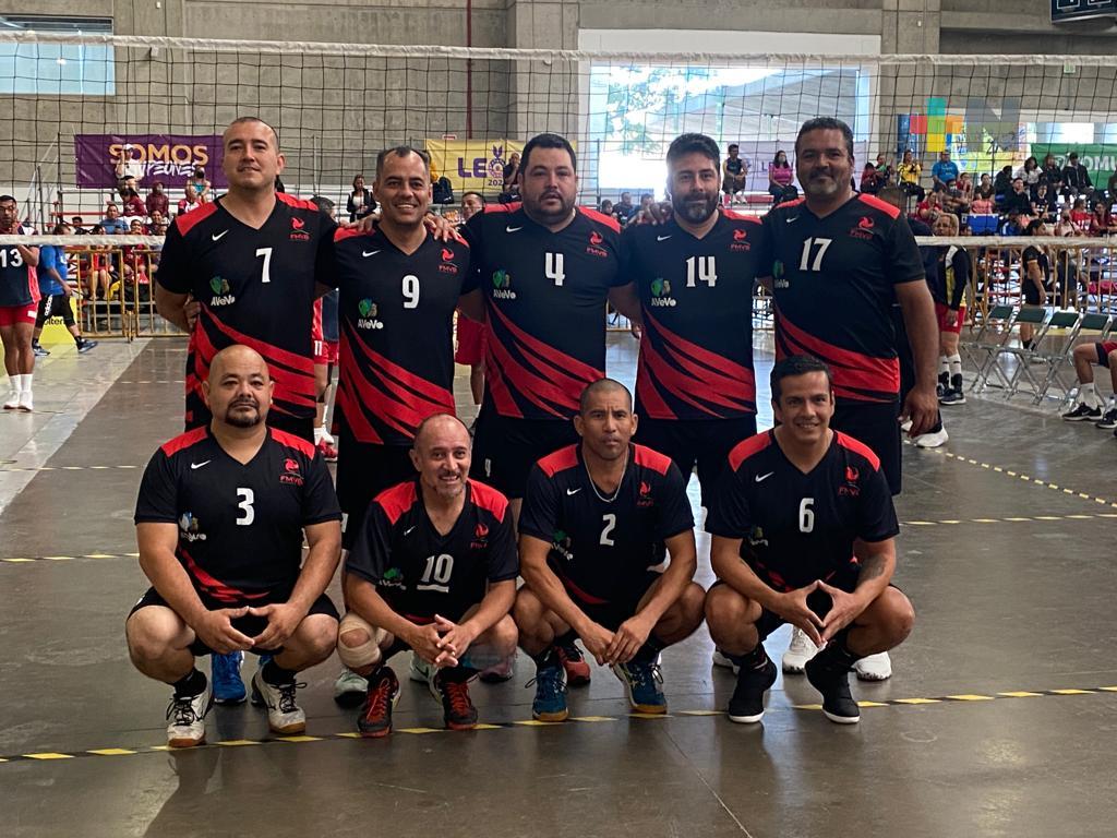 Equipo xalapeño «Mundo Voli» protagoniza el Nacional Máster de Voleibol