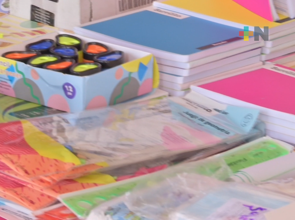 Matraca invita a su campaña anual de útiles escolares