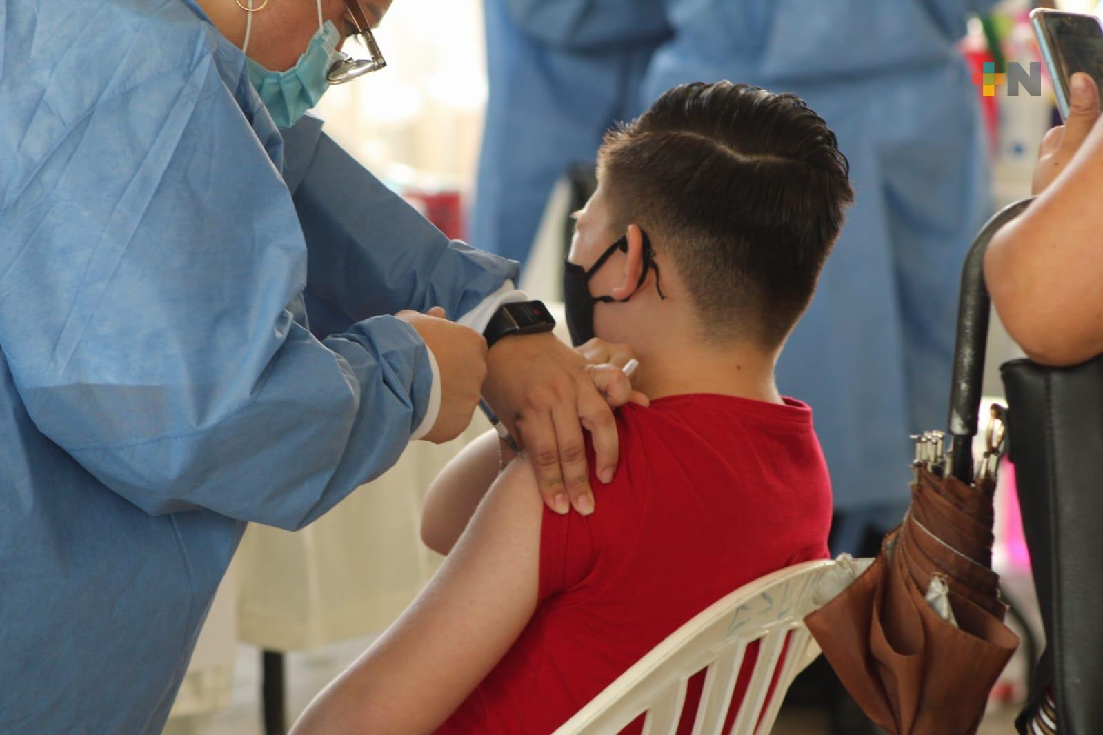 Concluirá agosto con vacunación anti-Covid, a niños y adolescentes en 16 municipios