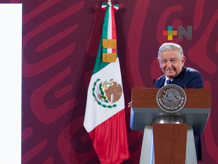 Gobierno federal garantiza abasto y compra de medicamentos hasta 2024