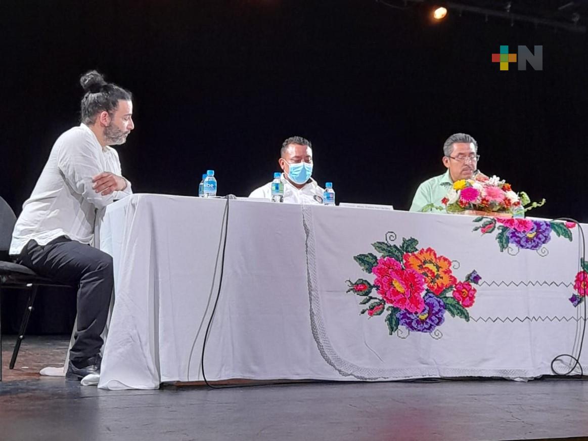 Frecuencia Ancestral, primero de una serie de relatos en náhuatl, tutunakú y zapoteca