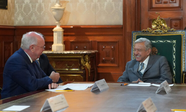 AMLO se reúne con representantes de Safran; «seguirán invirtiendo en nuestro país», afirma