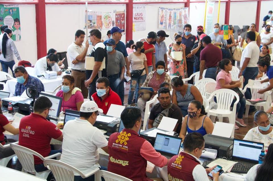 Brindan mil 400 servicios las Brigadas Itinerantes de Registro Civil en Ángel R. Cabada