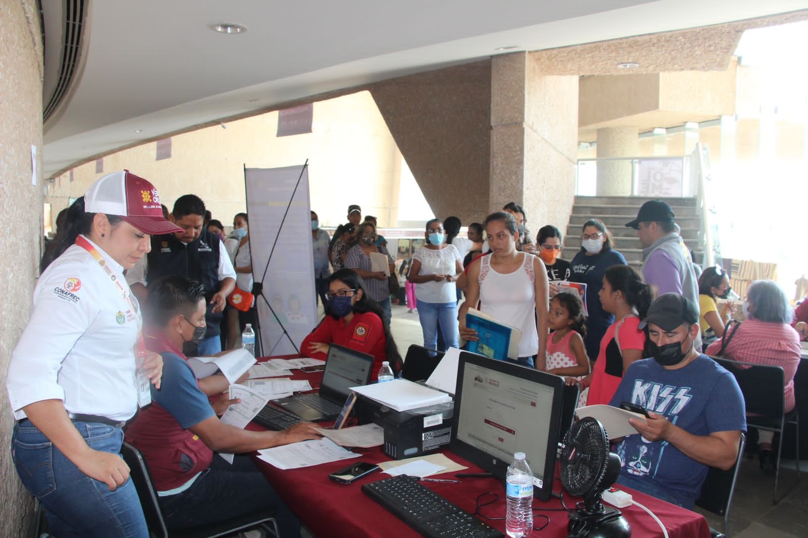 Brigadas Itinerantes del Registro Civil brindaron 10 mil 200 servicios, al sur del estado