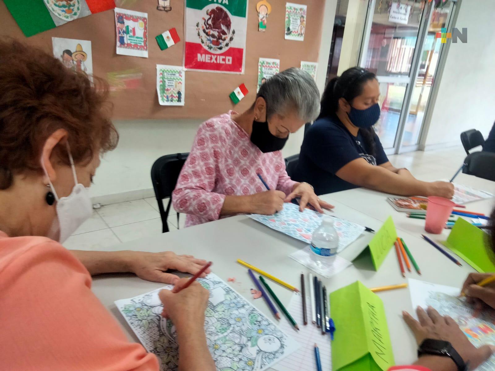 Ayuntamiento de Xalapa imparte taller de tanatología