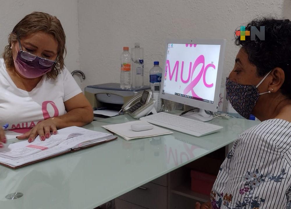 MUAC comenzó con entrega de vales para mastografías gratuitas