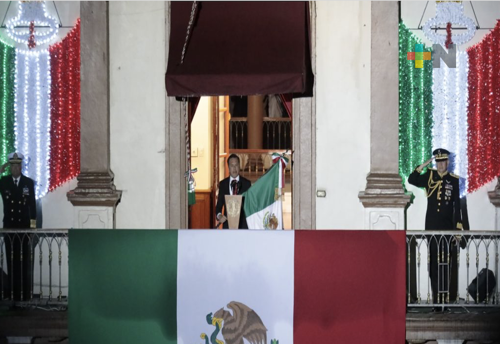 Veracruz celebra la soberanía de México en 212 aniversario del Grito de Independencia