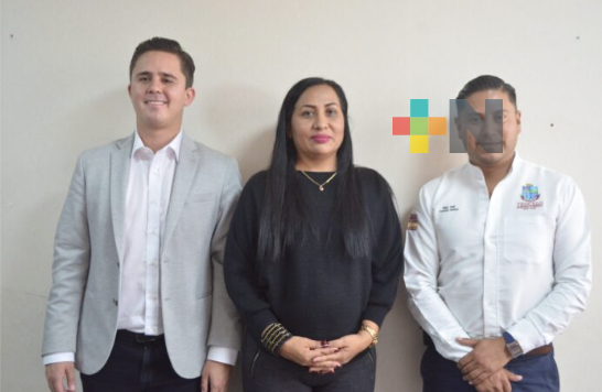 Respalda Comisión de Turismo se reconozca como patrimonio cultural el arco floral de Teocelo