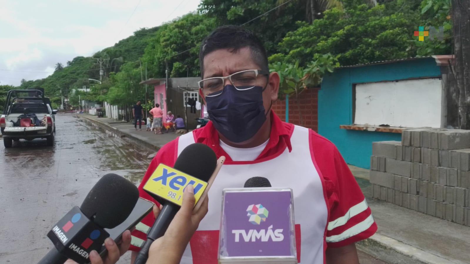 Personal de la Cruz Roja Veracruz-Boca realiza acciones de evacuación en Alvarado; no hay lesionados